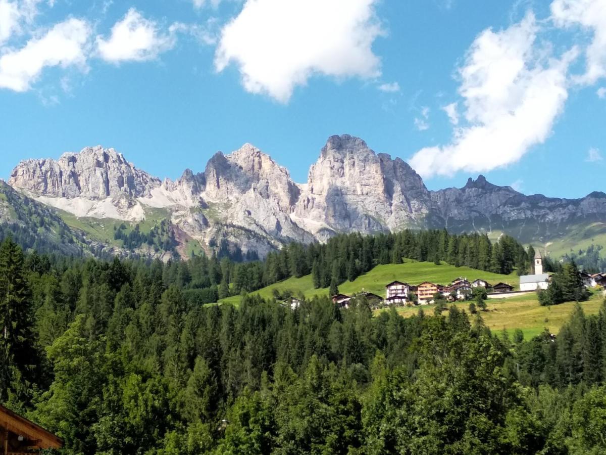 Hotel Garni Miramonti ฟัลกาเด ภายนอก รูปภาพ