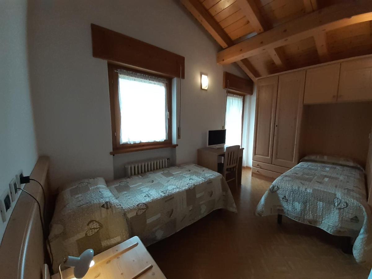 Hotel Garni Miramonti ฟัลกาเด ภายนอก รูปภาพ