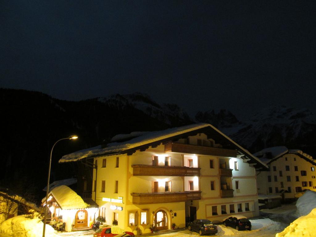 Hotel Garni Miramonti ฟัลกาเด ภายนอก รูปภาพ