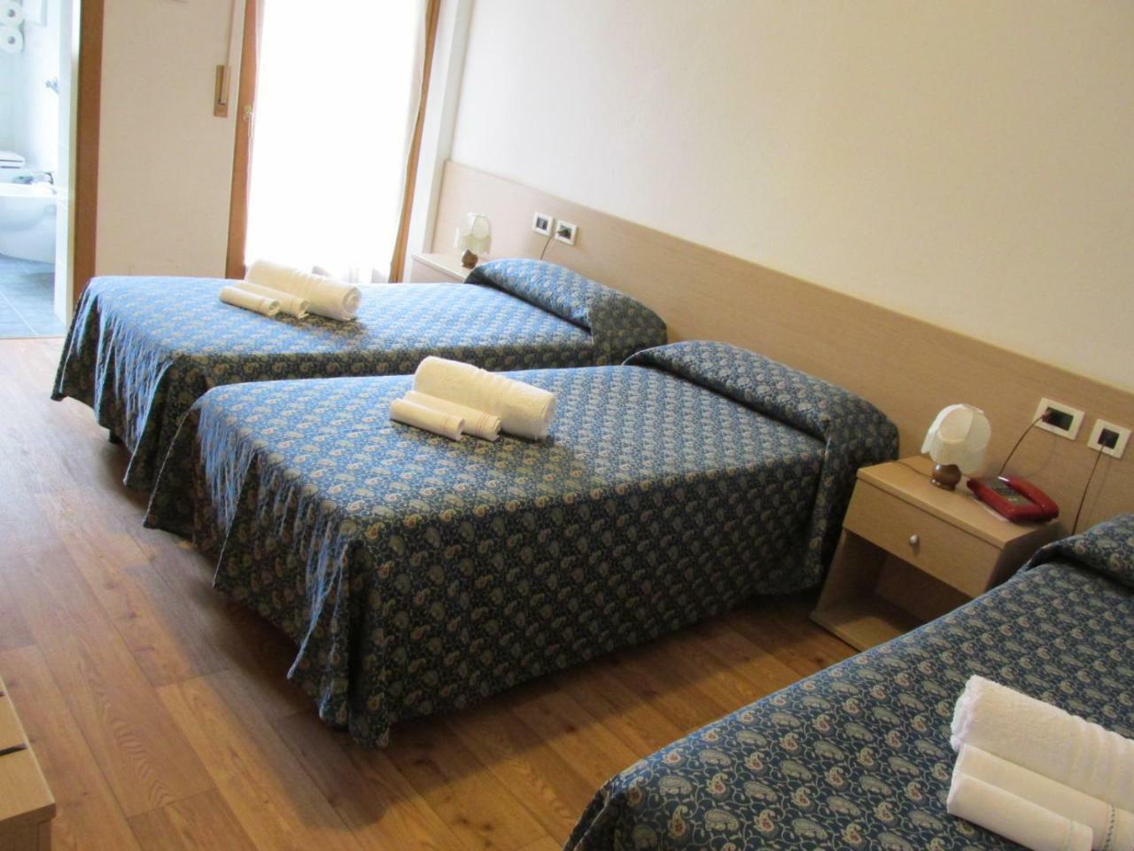 Hotel Garni Miramonti ฟัลกาเด ภายนอก รูปภาพ